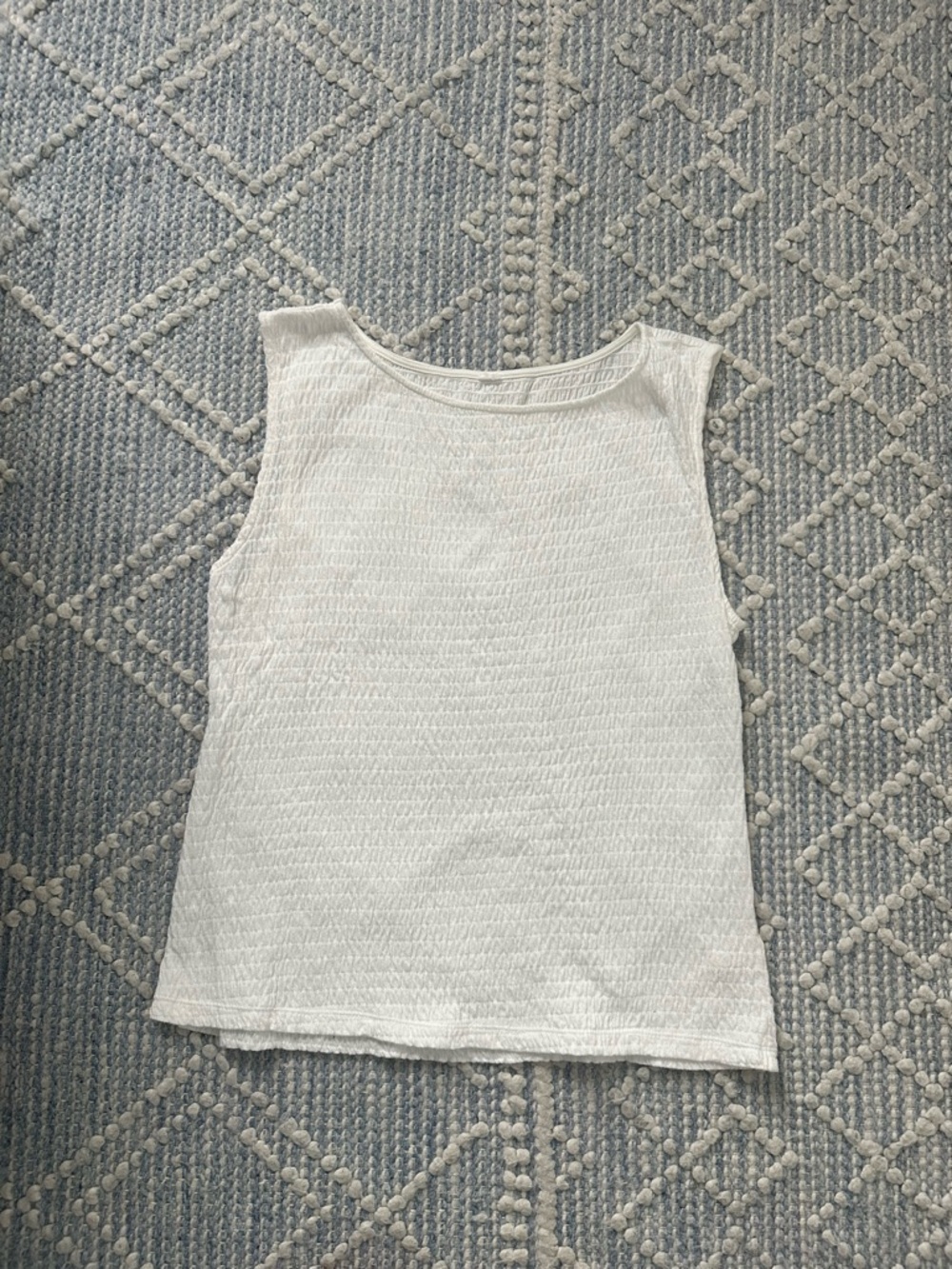 Anthropologie White Sleeveless Top Size L